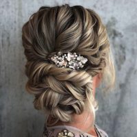 Hair Cutting & Styling-Updos-04